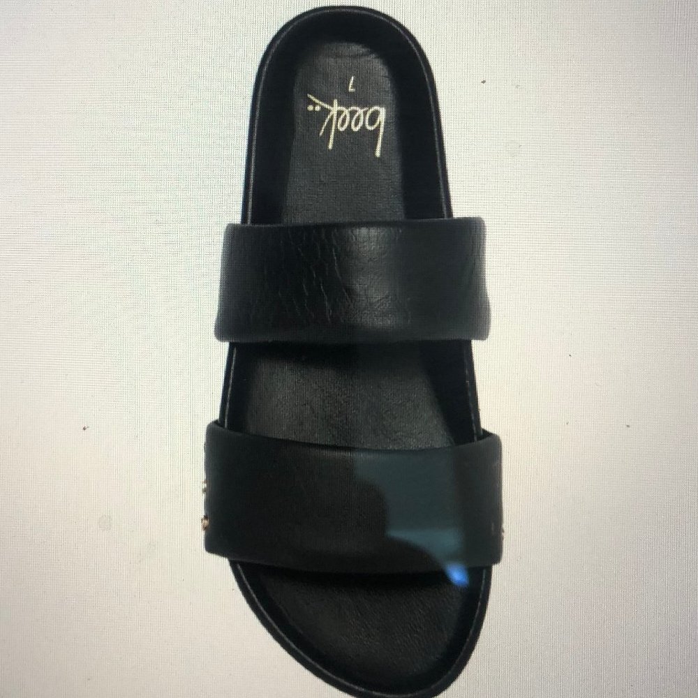 BEEK Macaw Leather Flat Womens 10